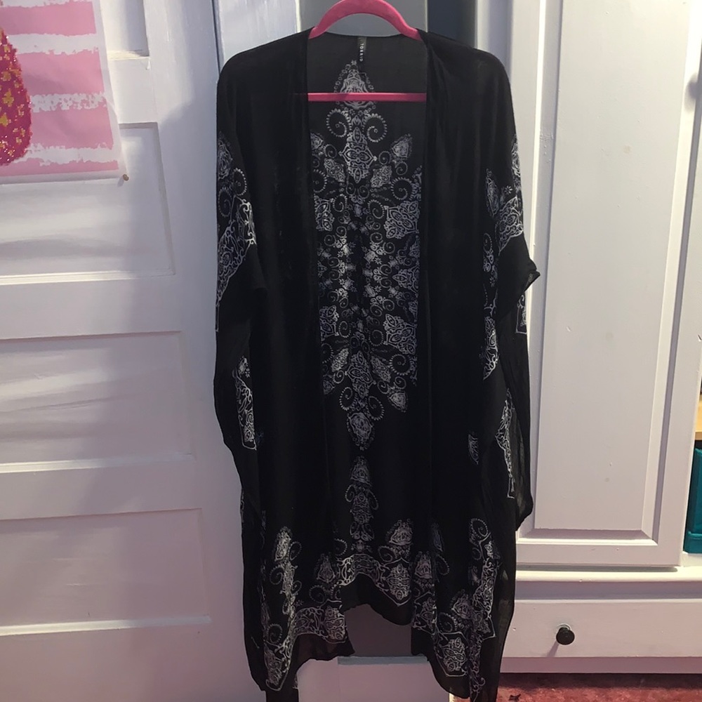 Black Printed Open-Front Kimono Cardigan - Women
